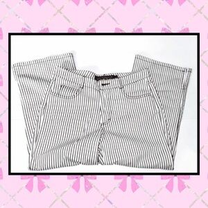 Cheryl Nash Striped Women's Capris Sz 4 Like New
